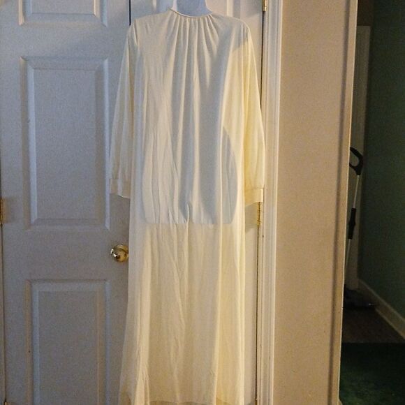 Vintage ivory long  nightgown  Sz L - Picture 5 of 8